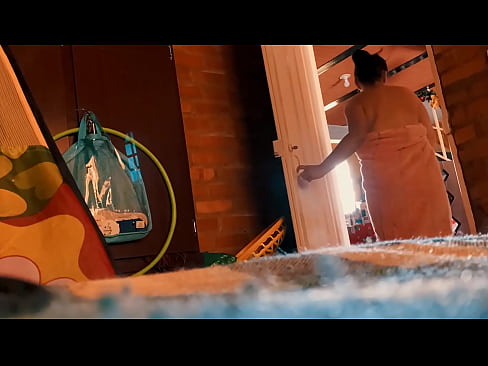 ❤️ Mein Onkel folgt mir in die Dusche, er fickt mich, während ich dusche. ❤️ Sex video bei uns de.storestarbucks.top ❌