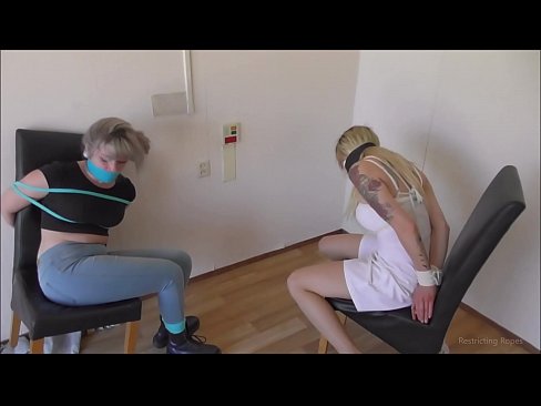 ❤️ Süchtig / gefesselt und geknebelt / Jungfrau in Nöten ❤️ Sex video bei uns de.storestarbucks.top ❌