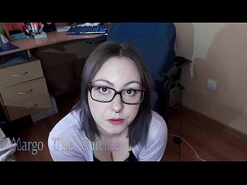 ❤️ Sexy Girl mit Brille saugt Dildo tief vor der Kamera ❤️ Sex video bei uns de.storestarbucks.top ❌